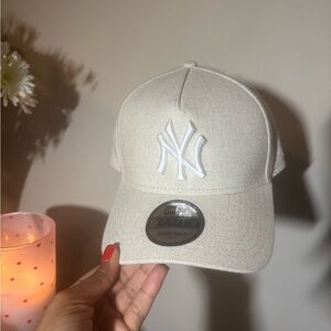 New York Yankees Adjustable Snapback Oat